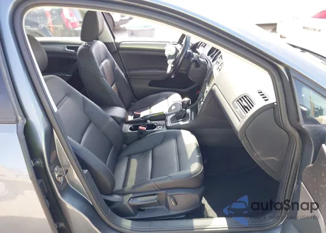 2017 Volkswagen Golf Tsi S 4-Door/Tsi Se 4-Door/Tsi Sel 4-Door/Tsi Wolfsburg Edition 4-Door from USA, damaged, VIN 3VW217AU7HM025581